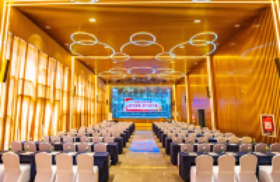 Qianyue Hotel (Qingyang Xifeng Airport Branch)