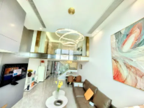 季陌輕奢影視公寓