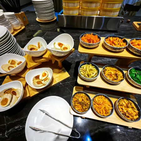 Lang Ting Wen Hua Hotel