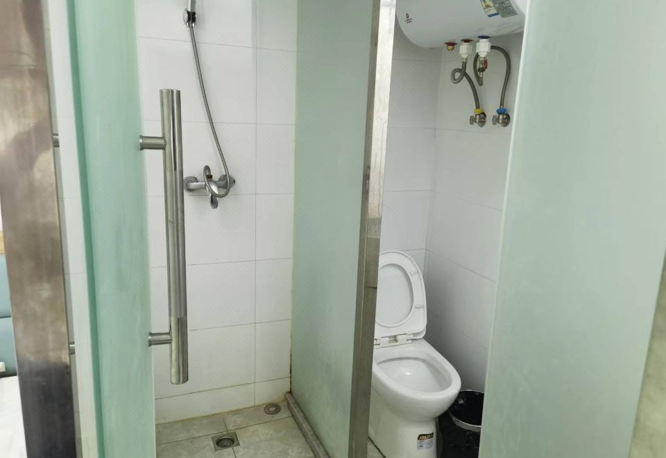 1. 톈왕 호텔 (신..