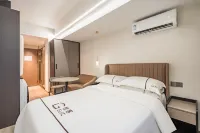 Guike Hotel (Shanghai Global Harbor Zhongning Road Subway Station Branch) - bar
