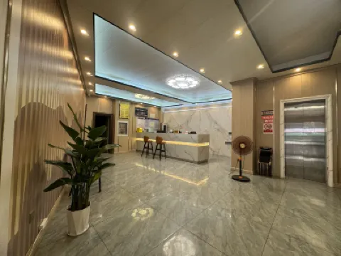 Xishuangbanna Jinghong Yixin Hotel (Gaozhuang Xingguang Night Market) Отели в г. 