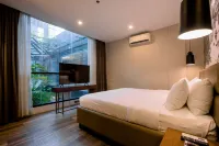 The Henry Hotel Roost Bacolod Hotels in Bacolod