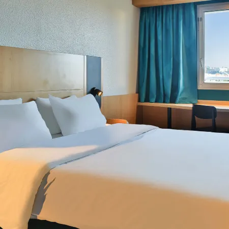 B&B Hotel les Sables-d'Olonne Centre Gare โรงแรมในวองเด