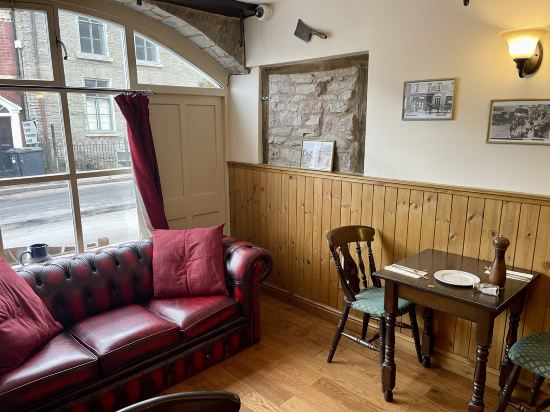 The White Horse Inn, Clun