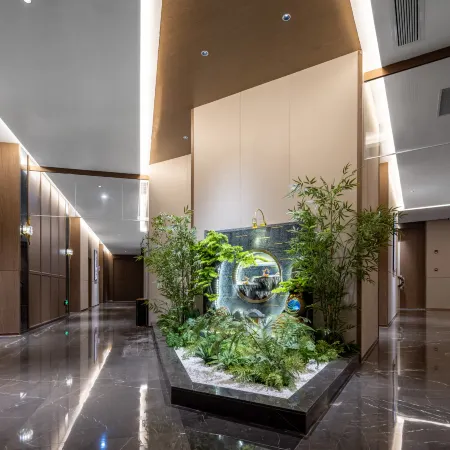 hotel lemarquis