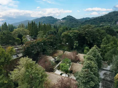 CaiShan Villa | Mountain Harmony Hotels in Qingcheng Outer Mountain/Panda Paradise