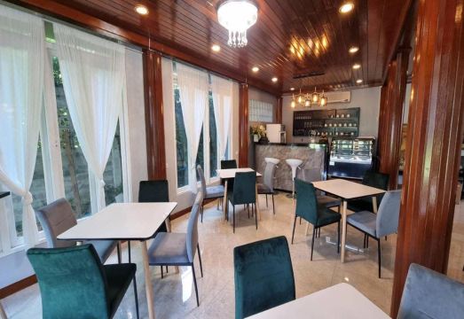 루엔타이 아유타야 리조트 앤드 레스토랑