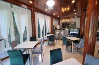 Ruenthai Ayutthaya Resort and Restaurant Hoteles en Sena