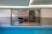 Warwick Hotel Jeddah - Pools