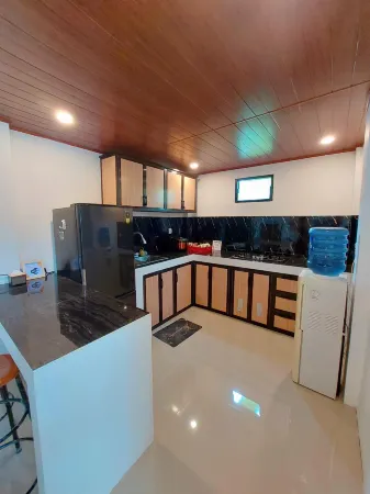 Yustien Homestay Jogja 3 Bedroom