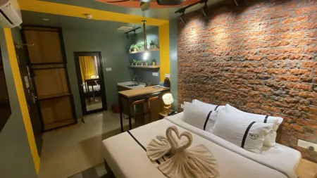 Smile Hotel Danau Kota