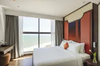 Seascape Mandala Resort Phan Thiet - مسبح على السطح