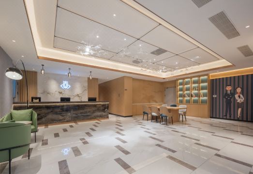 마그노텔 후치우구점의 모던한 객실 디자인