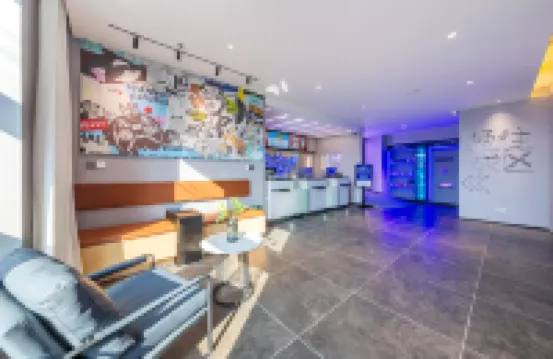 WANYOO ESPORTS(Shenzhen Luohu Dongmen Laojie Store)