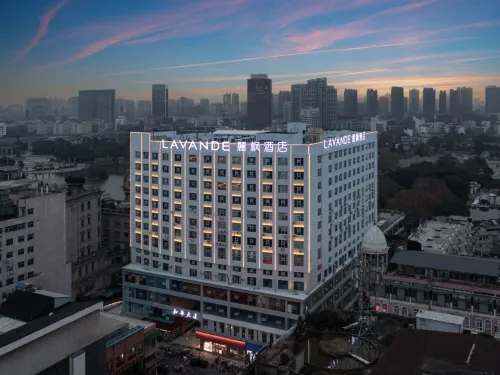 Lifeng Hotel (Wuhu Zhongshan Road Pedestrian Street Wuhu Station Branch) - Romantische