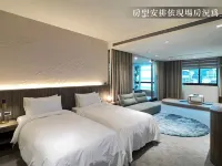 Crownshine Resort Ξενοδοχεία στην πόλη Γιλάν
