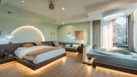 Zhijin Fanxi Resort Hotel (Zhijin Ancient City) - balcony