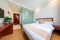 Yijia Hotel Hotel di 