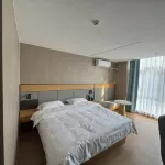 iwan E-sports Hotel