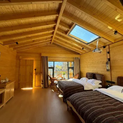 Deqin Fushouju Homestay โรงแรมใกล้โรงพยาบาลประชาชนจังหวัดเตซิน