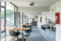 Xingyi Wanfeng Linyue Qili Mountain and Homestay