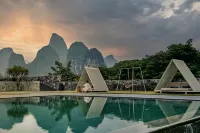 Yangshuo Xishi Jinshe Hotel (Shili Gallery Yulonghe Branch)