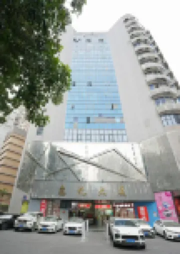 Nuoyi Hotel (Xiamen Lianhua Intersection Subway Station)