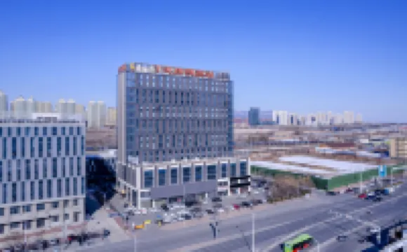 โรงแรมในเครือเซเว่น เดย์ อินน์ (สถานีรถไฟฉินหวงต้าว) โรงแรมใน