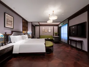 Centre Hotel Nanjing
