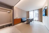 Hanting Hotel (Zhumadian Jiulongmao Wenming Avenue)