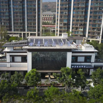 Miyi Family Garden Hotel