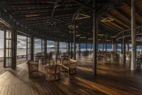 Pearl Island Resort Hotels in Pulau Mataking
