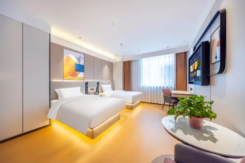 Huashang Cloud Smart Hotel