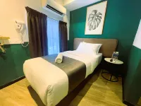 ENCLAVE HOTEL KUALA LUMPUR Hotels near Stadium Negara