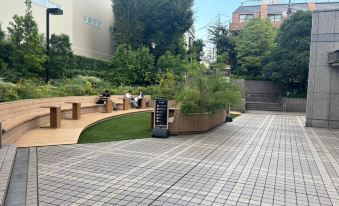 Apt in quiet area, 12 min to Shibuya