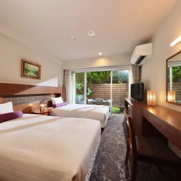 crystal ryokan shirahama akariya Отели рядом с достопримечательностью «Пляж Сирарахама»