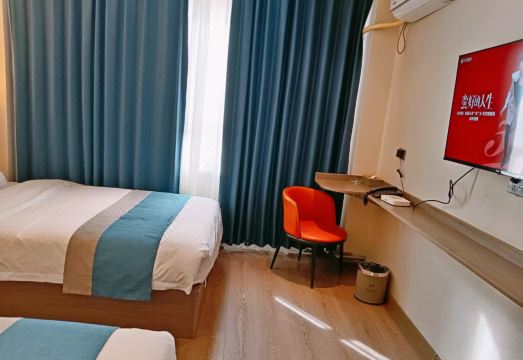 우드파크 호텔의 건물 외관