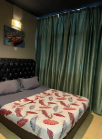 Ghazrin's Garuda Hotel Hotels near Masjid An-Nur @ Larkin Sentral