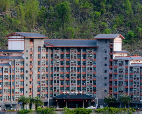 Zhongmai Mijing Hotel (Bama Longevity Village) Hotels in Bama