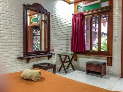 デラックス ツインルーム ウィスマ アリーズ ホテル ジョグジャカルタの写真