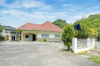 Hotel O Padang near Pantai Padang formerly Hotel Ranah Bundo Hotel di 