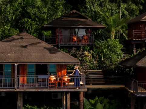 บ้านกระทิง เขาหลัก รีสอร์ท