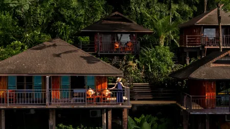 Baan Krating Khao Lak Resort Отели рядом с достопримечательностью «Khao Lak-Lam Ru National Park»