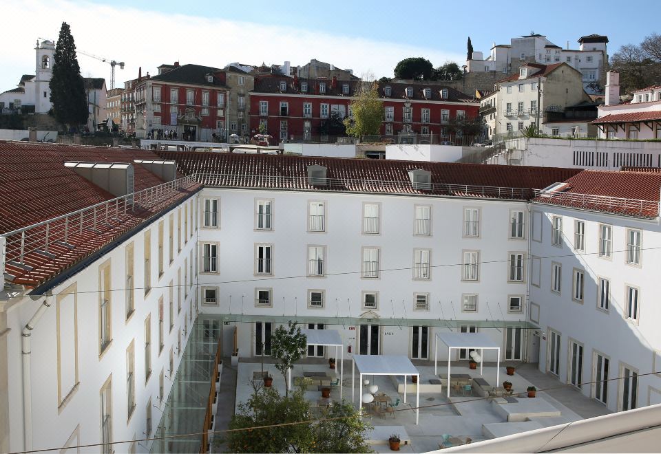 hotel overview picture