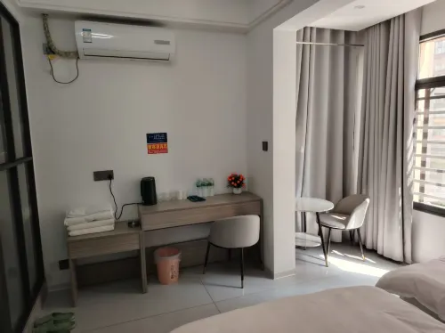 Zhenxiong Jukeyuan Homestay