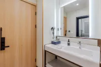 Wanning Holiday Hotel
