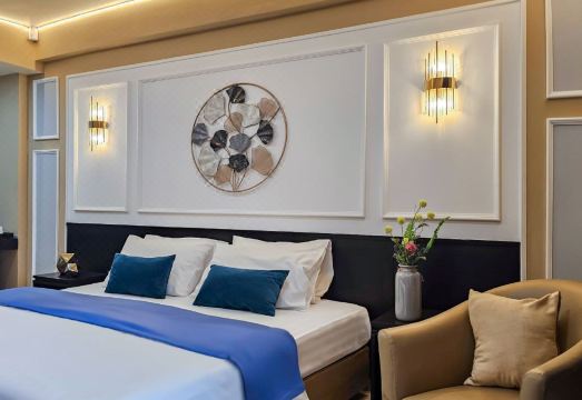 더 컬러 리빙 호텔