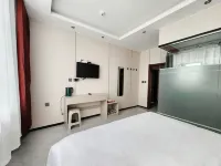 Raohe Shuangquanju Hotel - 2-Star