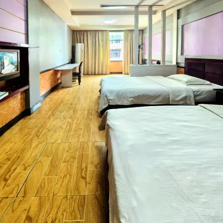 Baojing Tiandu Hotel